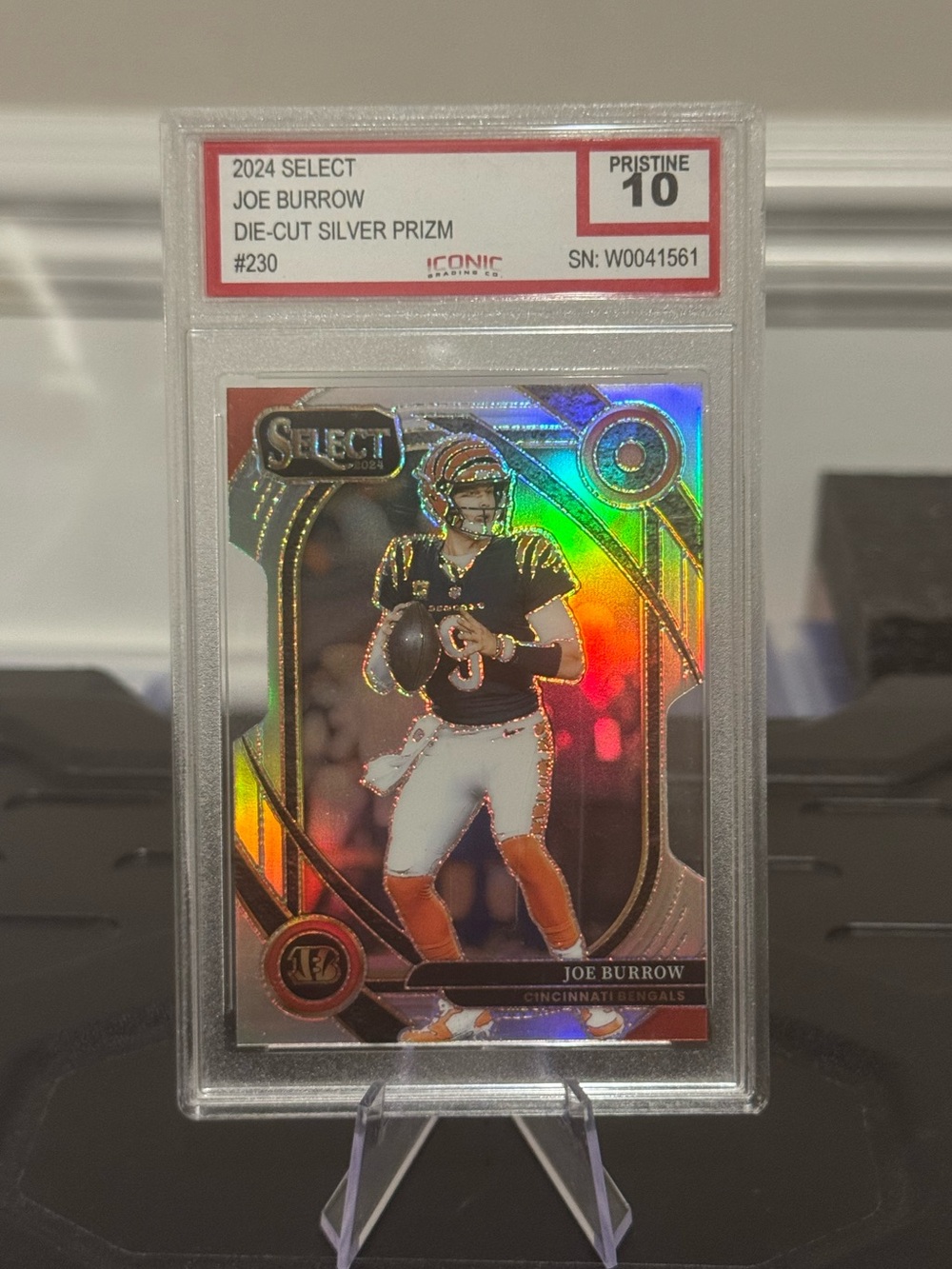 🔥 2024 Joe Burrow Panini Select Die Cut Silver Prizm. ICONIC GRADED 10
